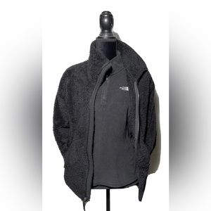 The North Face 1/4 Zip SMALL Jacket Women Pullover Fleece & fuzzy Sweatshirt